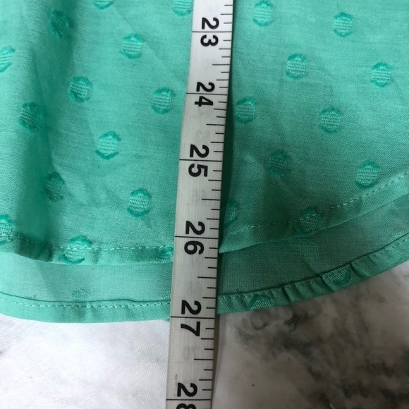 Van Heusen sleeveless blouse Green Swiss Dot Size Small NWT - Picture 4 of 4